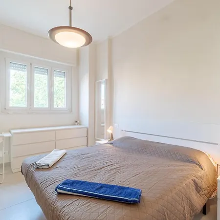 Comfy - Private Parking! *