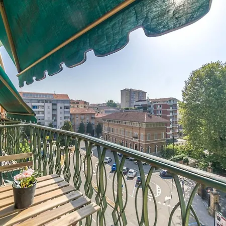 Comfy - Private Parking! Apartamento Asti